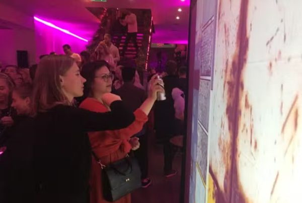 Merkactivatie met Digiffiti scherm in Oslo